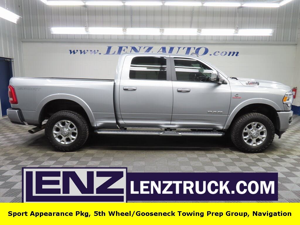 2022 RAM 3500 Laramie Crew Cab 4WD