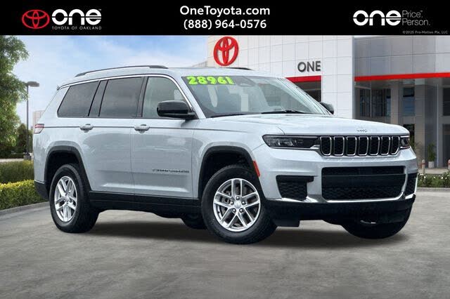 2023 Jeep Grand Cherokee L Laredo 4WD