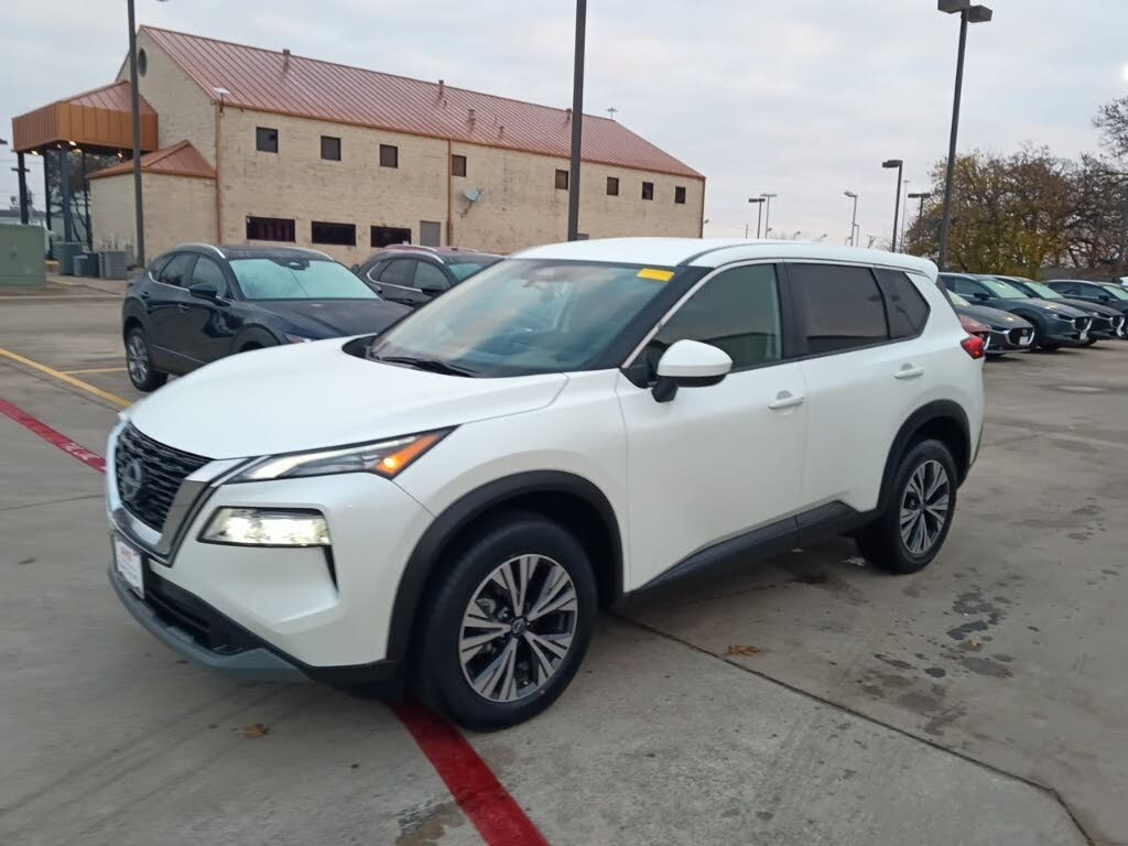 2023 Nissan Rogue SV FWD