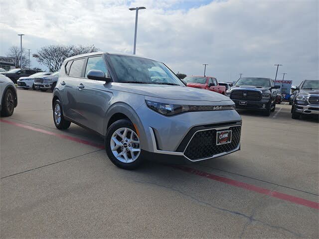 2024 Kia Soul LX FWD