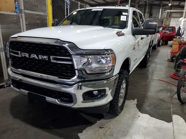 2024 RAM 2500 Big Horn Crew Cab 4WD