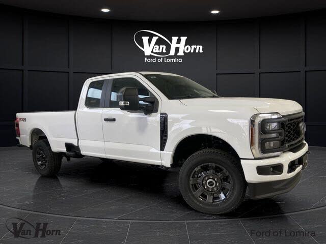 2025 Ford F-350 Super Duty XL SuperCab LB 4WD