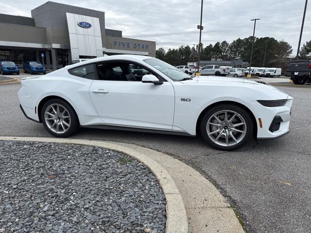 2025 Ford Mustang GT Premium Fastback RWD