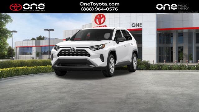 2025 Toyota RAV4 LE FWD