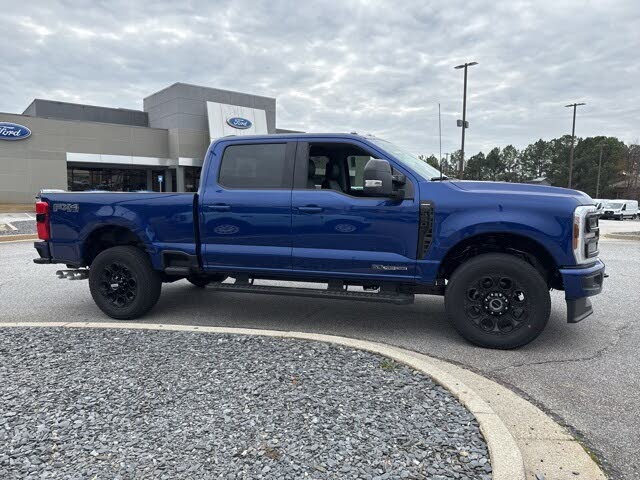 2026 Ford F-350 Super Duty Lariat Crew Cab 4WD