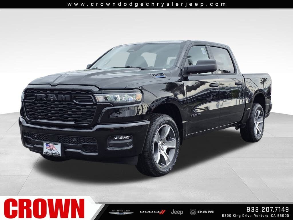 2026 RAM 1500 Express Crew Cab RWD