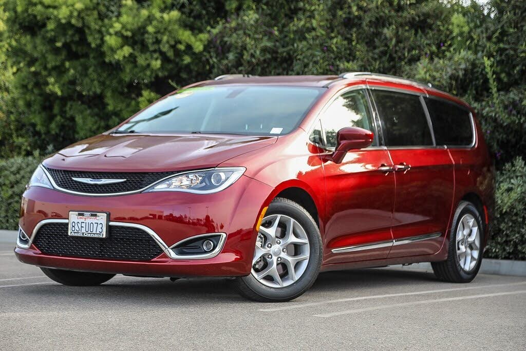 2019 Chrysler Pacifica Touring L Plus FWD