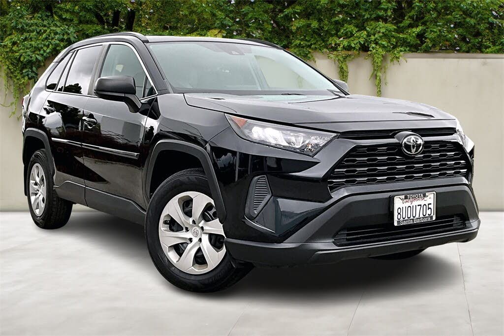 2021 Toyota RAV4 LE FWD
