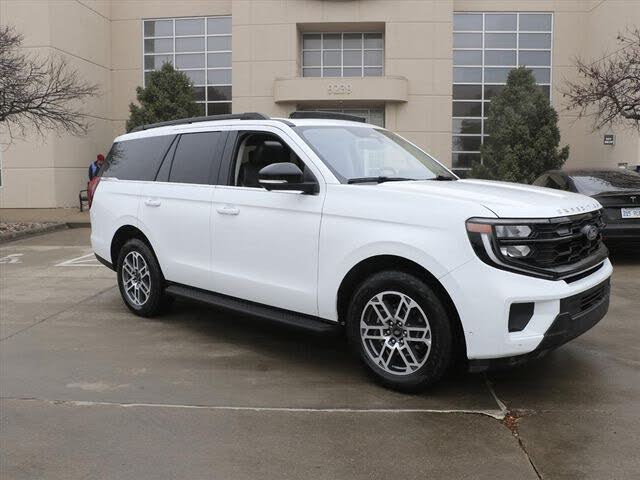 2025 Ford Expedition Active 4WD