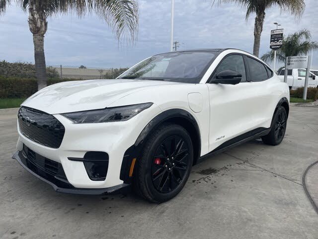 2025 Ford Mustang Mach-E Premium RWD