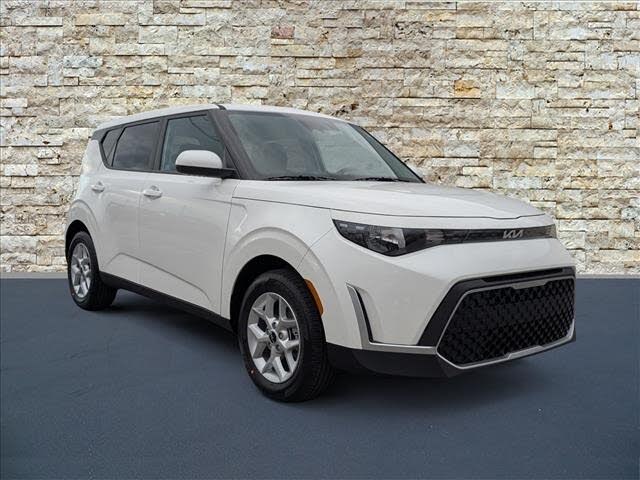 2025 Kia Soul LX FWD
