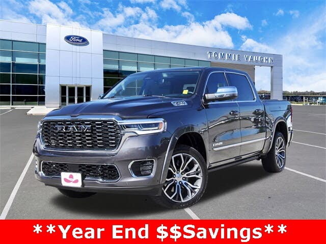 2025 RAM 1500 Tungsten Crew Cab 4WD