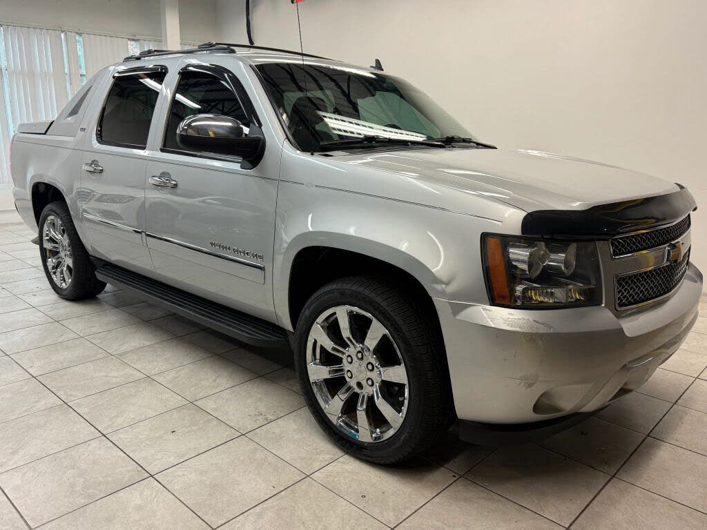 2012 Chevrolet Avalanche LTZ 4WD