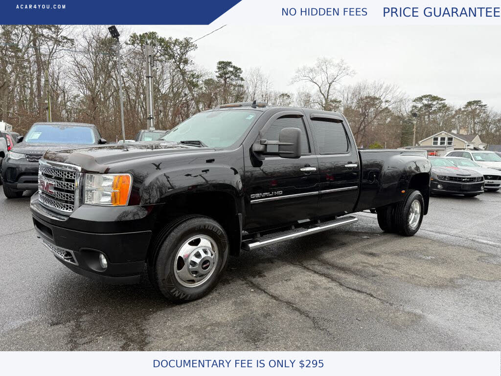 2014 GMC Sierra 3500HD Denali Crew Cab LB DRW 4WD
