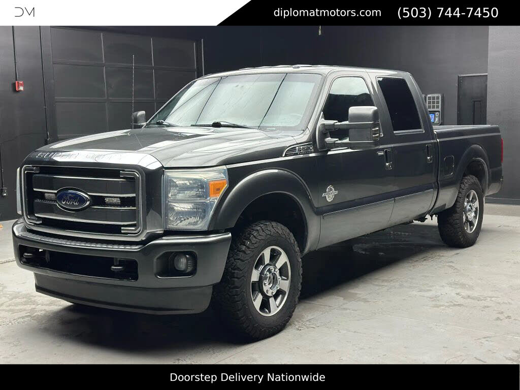 2016 Ford F-250 Super Duty Lariat Crew Cab 4WD
