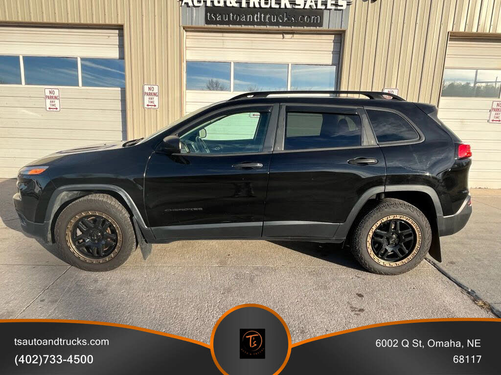 2018 Jeep Cherokee Sport 4WD