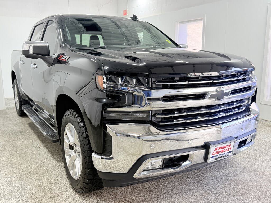 2019 Chevrolet Silverado 1500 LTZ Crew Cab 4WD