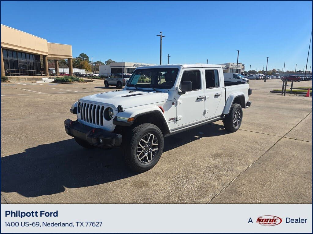 2023 Jeep Gladiator Rubicon Crew Cab 4WD
