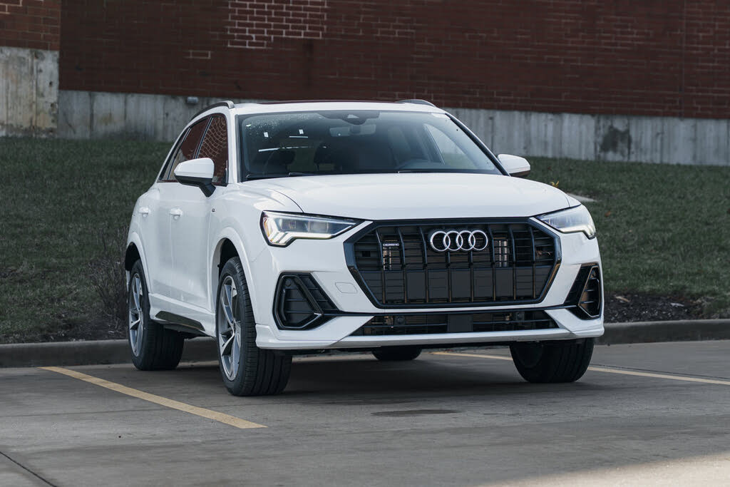 2025 Audi Q3 quattro Premium S Line 45 TFSI