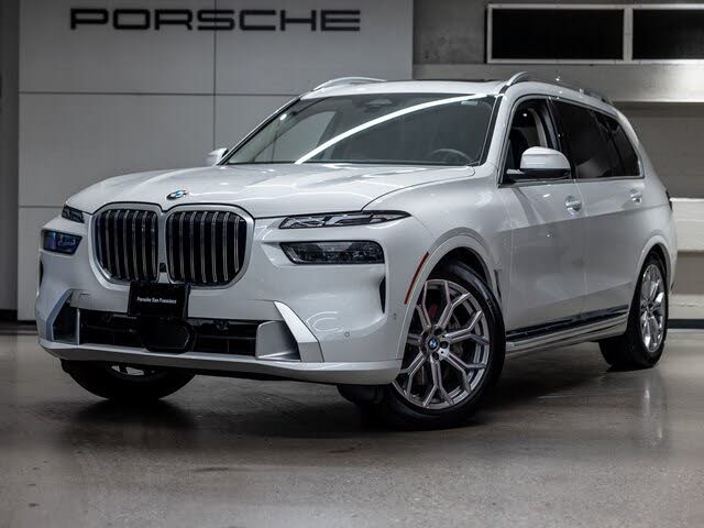 2025 BMW X7 xDrive40i AWD