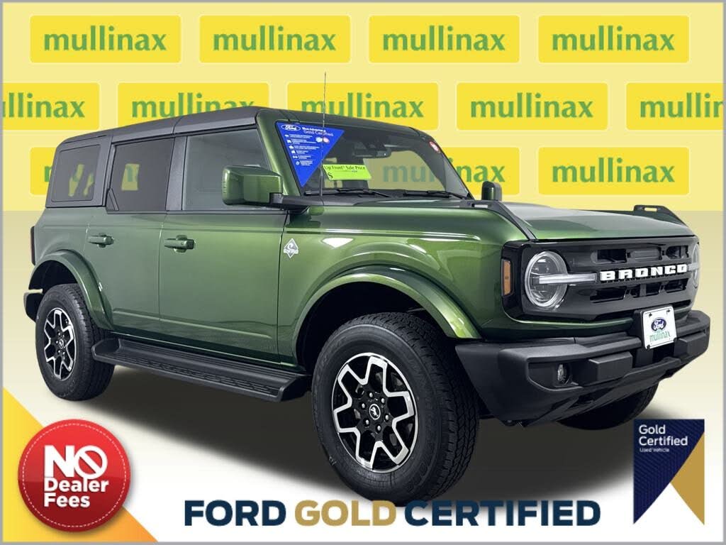 2025 Ford Bronco Outer Banks 4-Door 4WD