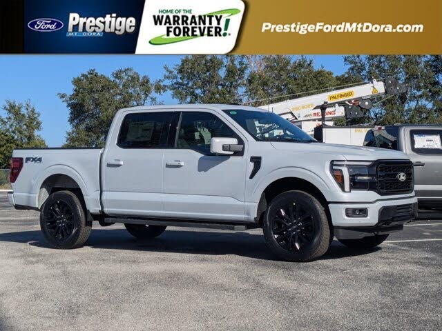 2025 Ford F-150 Lariat SuperCrew 4WD