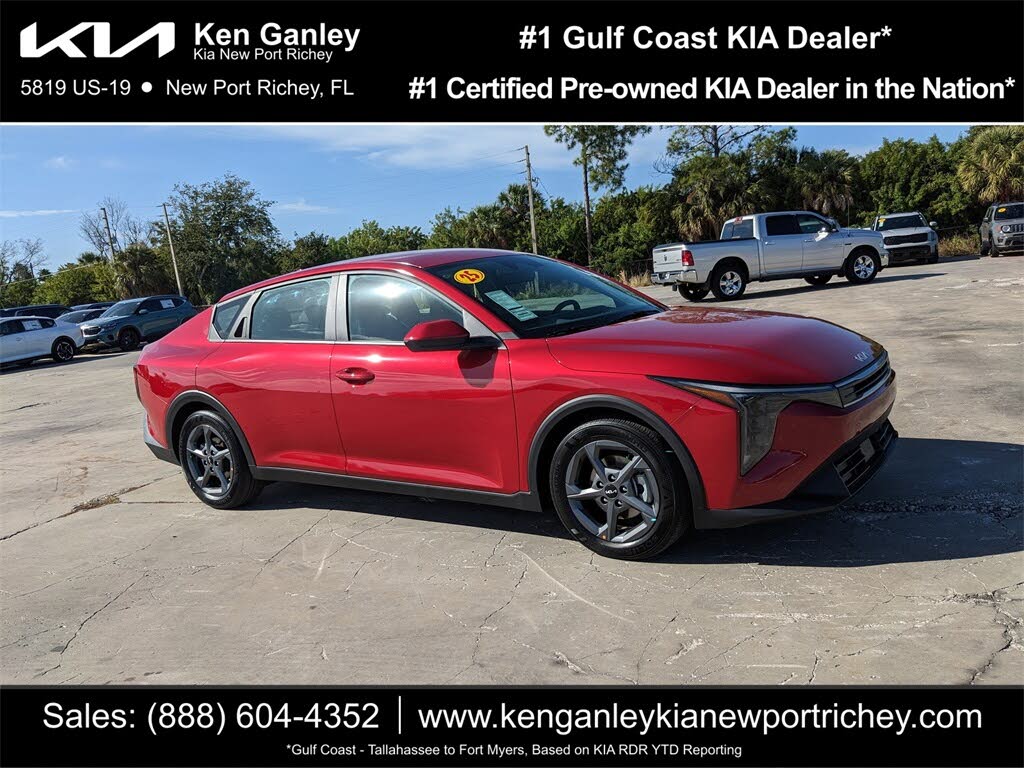 2025 Kia K4 LXS FWD