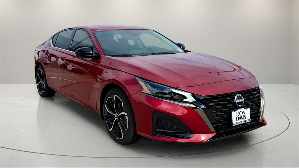 2025 Nissan Armada SV RWD