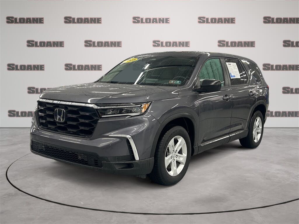 2023 Honda Pilot LX AWD