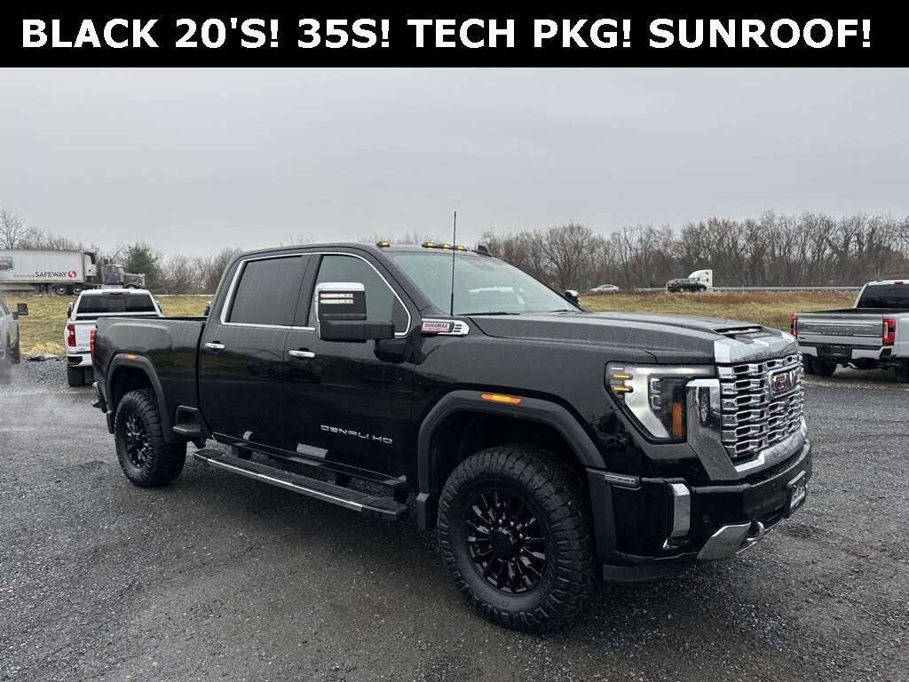 2024 GMC Sierra 2500HD Denali Crew Cab 4WD