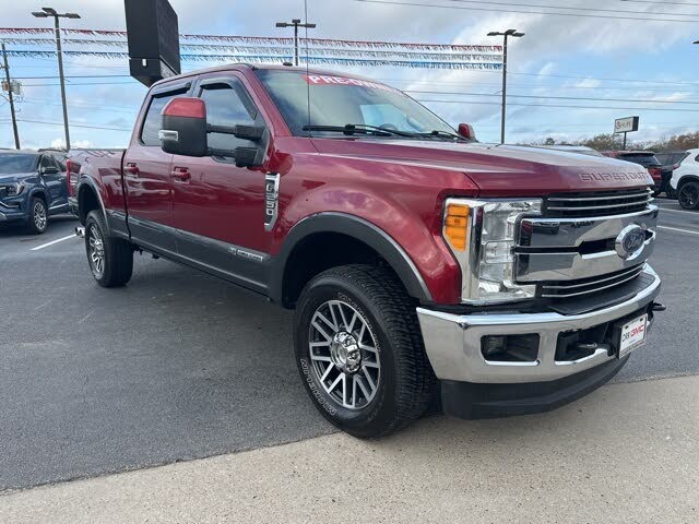 2018 Ford F-250 Super Duty Lariat Crew Cab 4WD