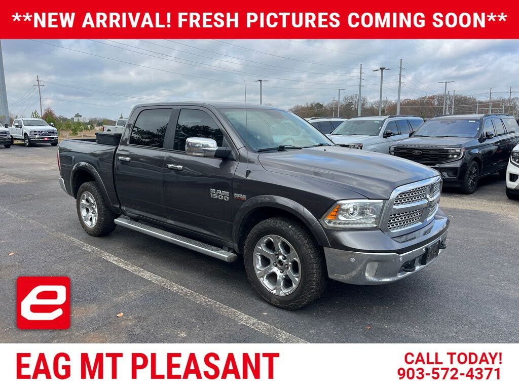 2018 RAM 1500 Laramie Crew Cab 4WD