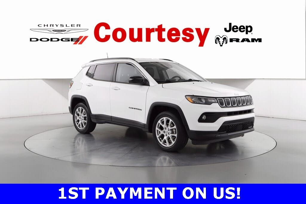 2022 Jeep Compass Latitude Lux 4WD