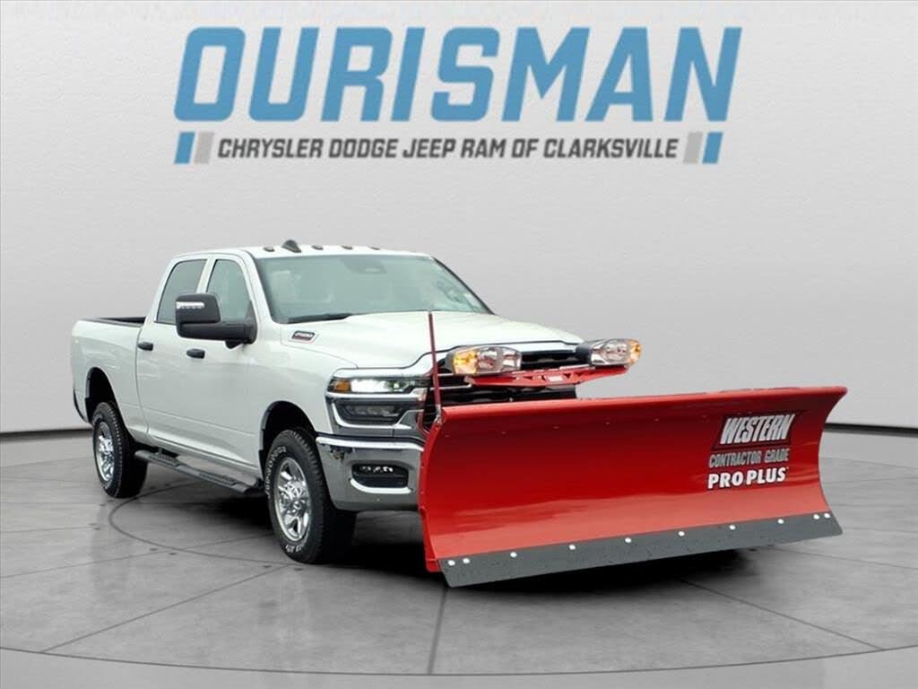2025 RAM 2500 Tradesman Crew Cab 4WD