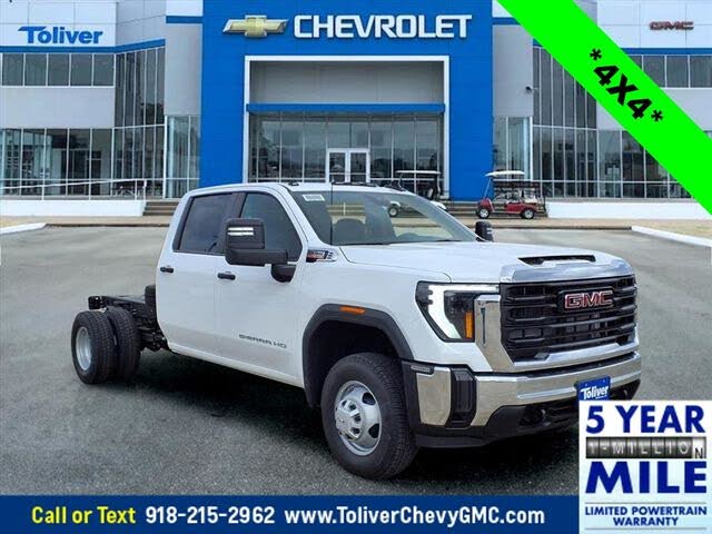 2026 GMC Sierra 3500HD Pro Crew Cab LB 4WD