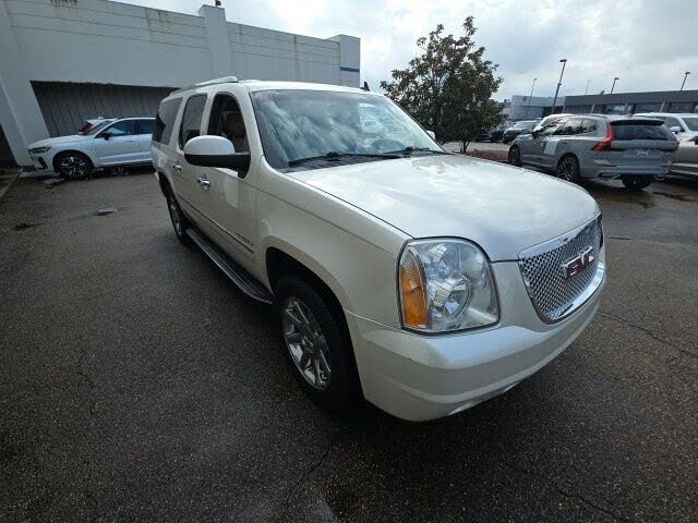 2013 GMC Yukon XL Denali RWD