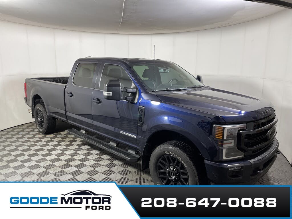 2022 Ford F-350 Super Duty Lariat Crew Cab 4WD