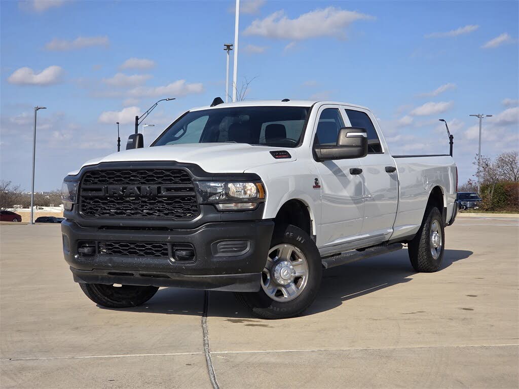 2023 RAM 3500 Tradesman Crew Cab LB 4WD
