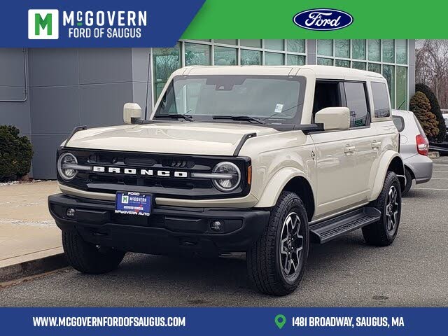 2025 Ford Bronco Outer Banks 4-Door 4WD