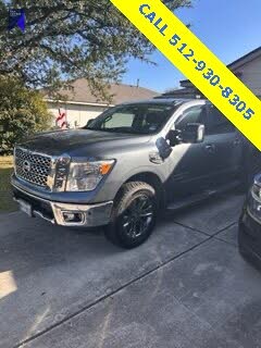 2017 Nissan Titan SV Crew Cab 4WD