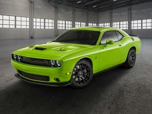 Dodge Challenger R/T Scat Pack RWD