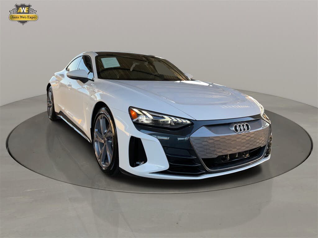 2022 Audi e-tron GT Premium Plus quattro AWD