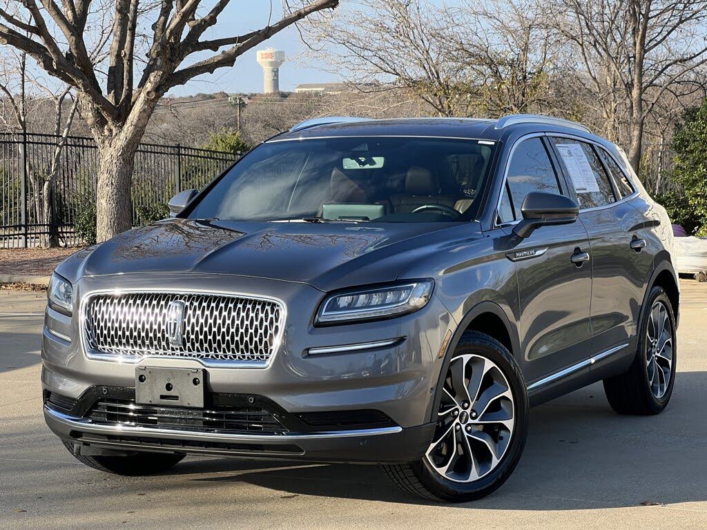 2023 Lincoln Nautilus Reserve AWD