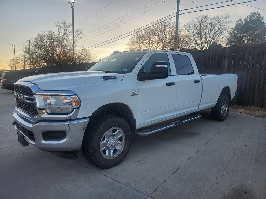 2023 RAM 3500 Tradesman Crew Cab LB 4WD