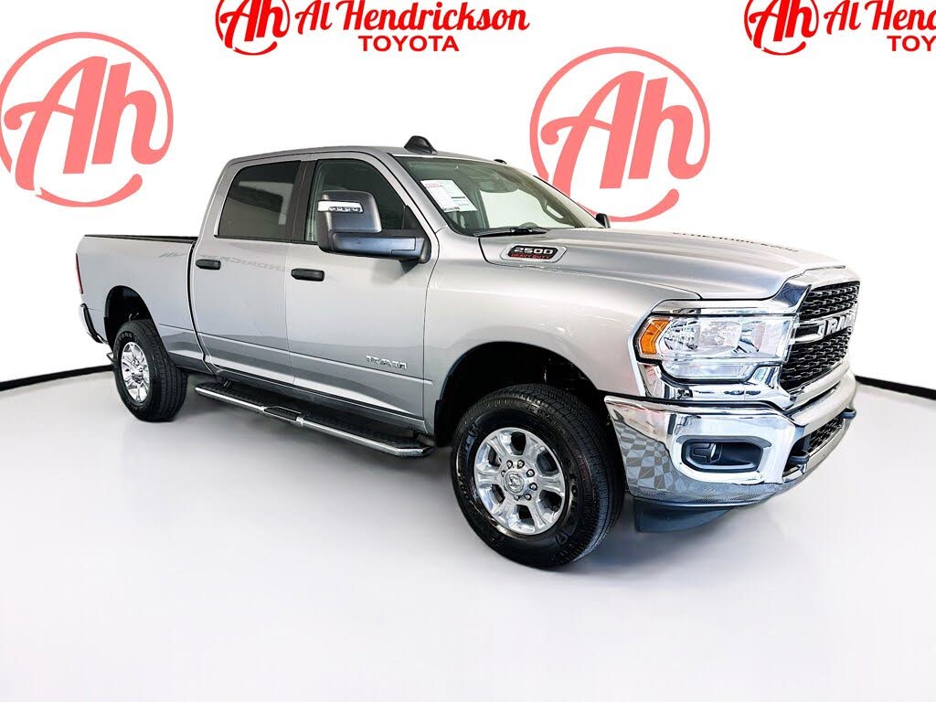 2024 RAM 2500 Big Horn Crew Cab 4WD