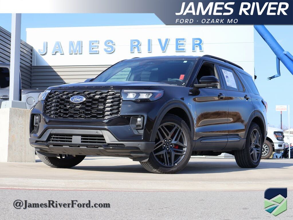 2025 Ford Explorer ST-Line AWD