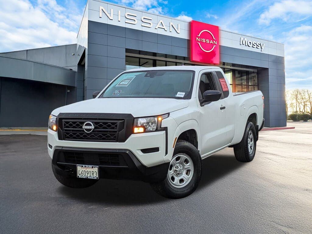 2023 Nissan Frontier S King Cab 4WD
