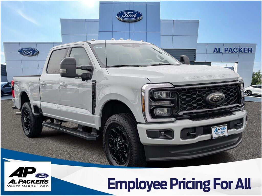2026 Ford F-250 Super Duty Lariat Crew Cab 4WD
