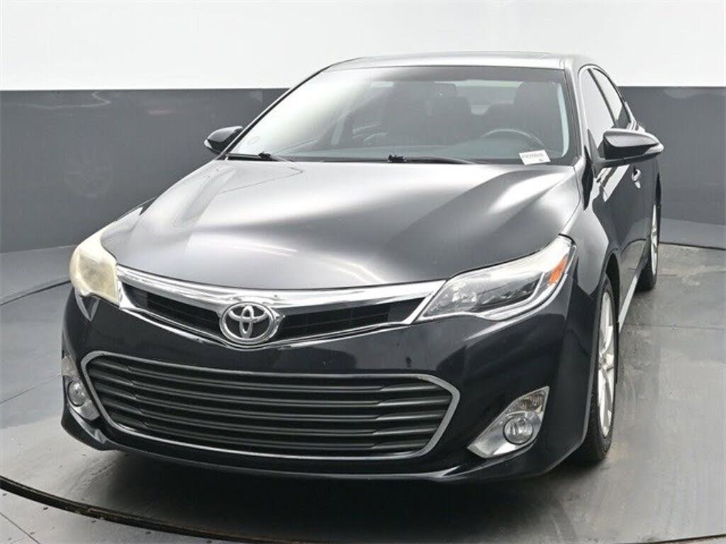2013 Toyota Avalon XLE
