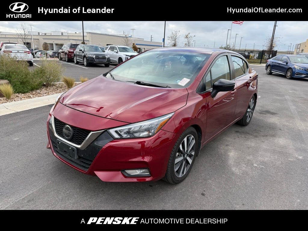 2021 Nissan Versa SR FWD